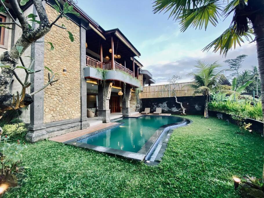 Villa Dewa Dewi 2 Ubud  Luaran gambar