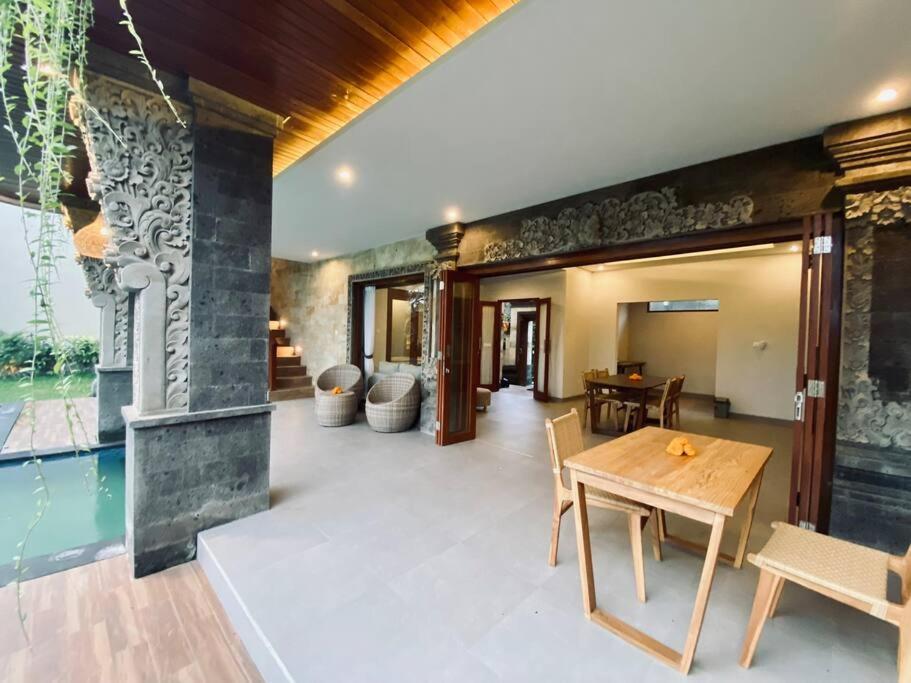 Villa Dewa Dewi 2 Ubud  Luaran gambar