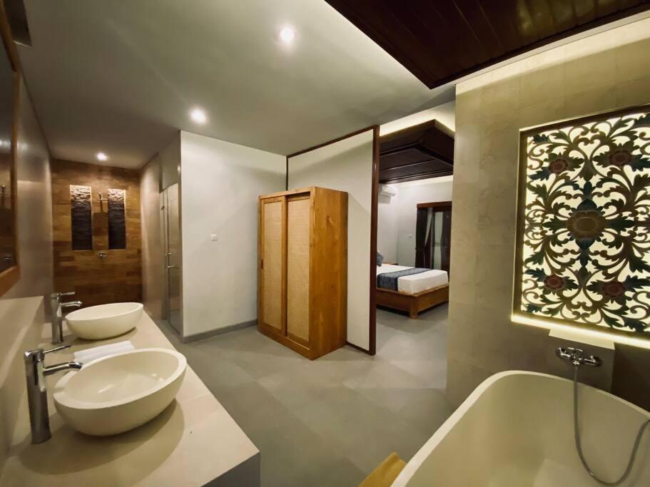 Villa Dewa Dewi 2 Ubud  Luaran gambar
